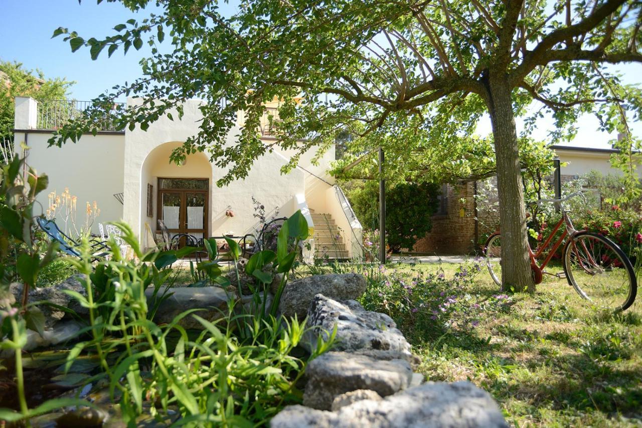 Bed and Breakfast Casa Del Geco Paestum Exteriér fotografie